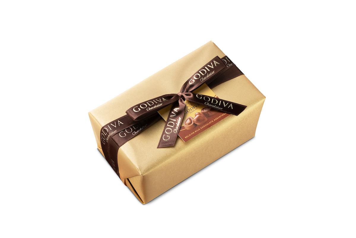 Milk Chocolate Gold Ballotin Box, 500g On Sale